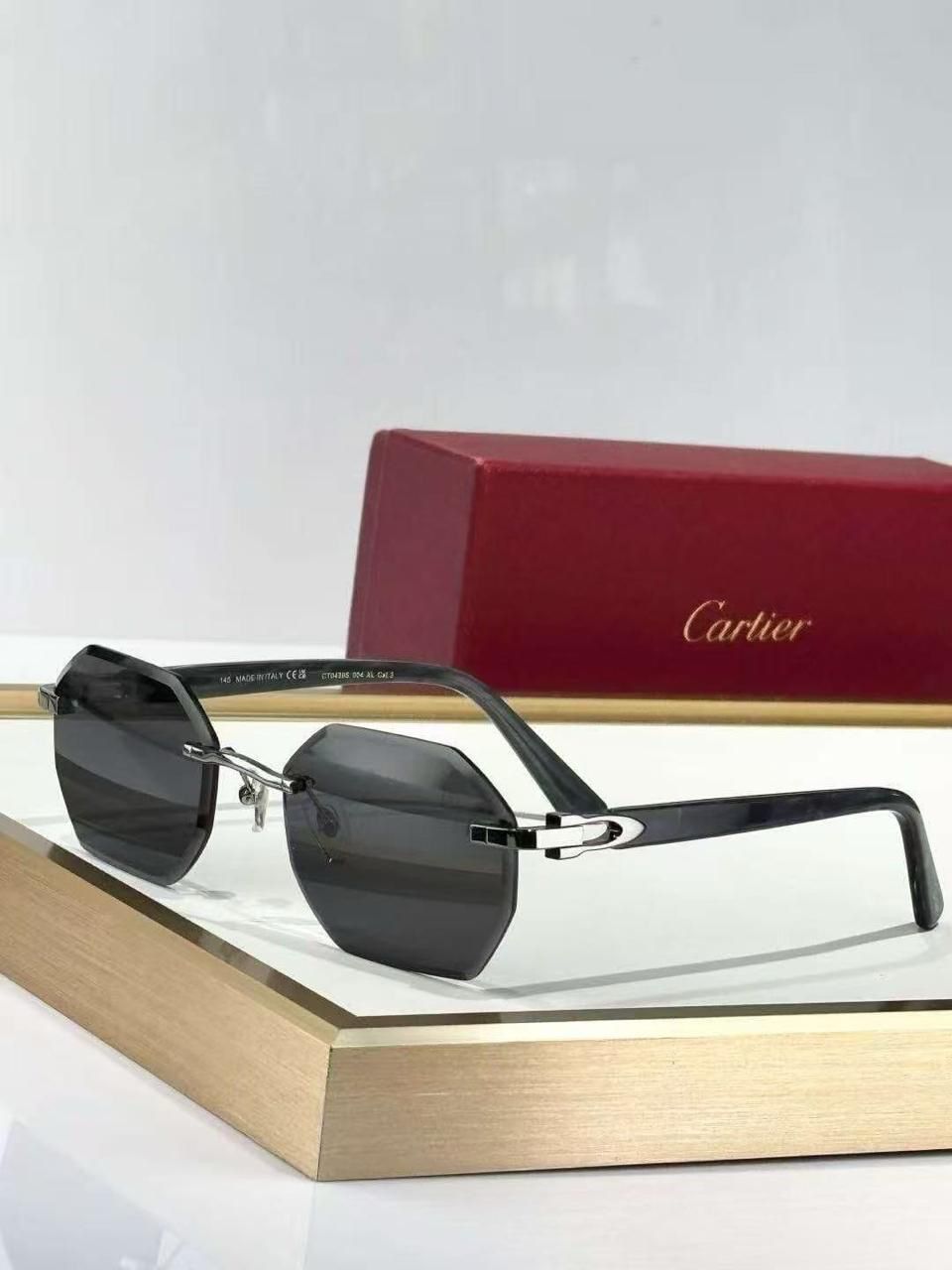 Woman Sunglasses